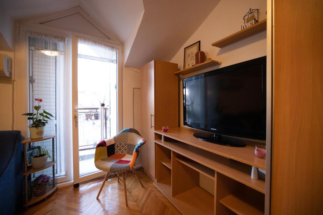 Cushy Apartment Close To City Centre พอดโกริกา ภายนอก รูปภาพ